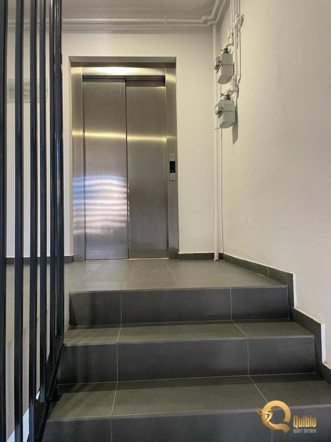 Quibio Apart Terrace Braşov Extérieur photo